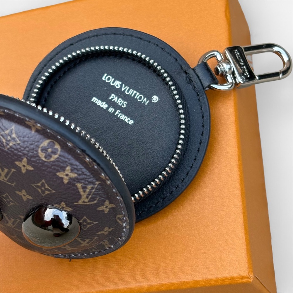 Louis Vuitton Brown Bag Charm/Coin Pouch - Picture 9 of 13